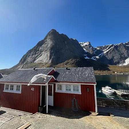 Reinebua Bed & Breakfast Reine