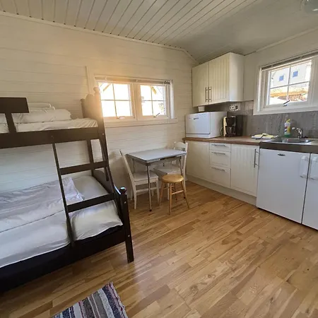 Reinebua לינה וארוחת בוקר 3*