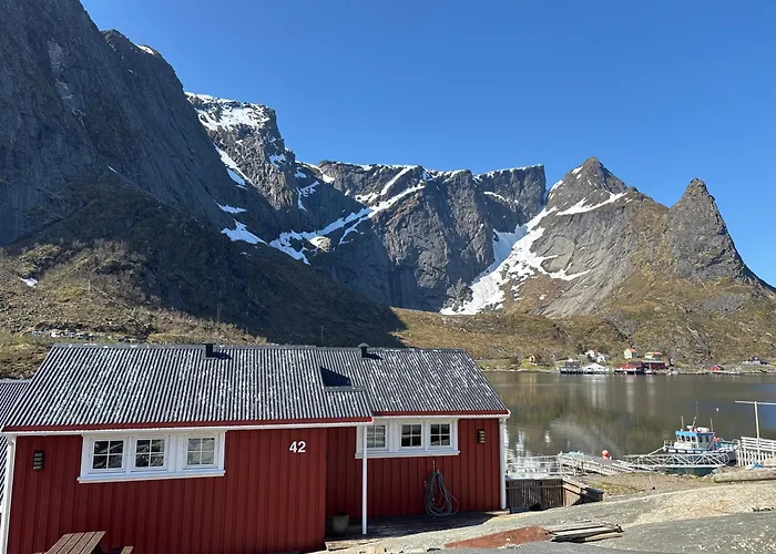 Reinebua Bed & Breakfast 3*